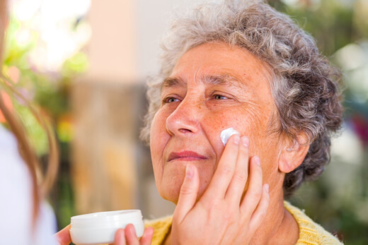 Senior Skincare: Preventing Dryness and Itching